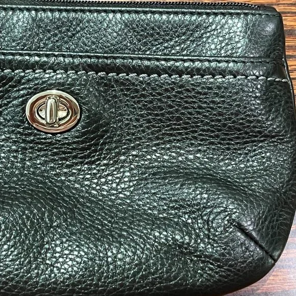 COACH Black Wristlet Zip Closure - Picture 3 of 6